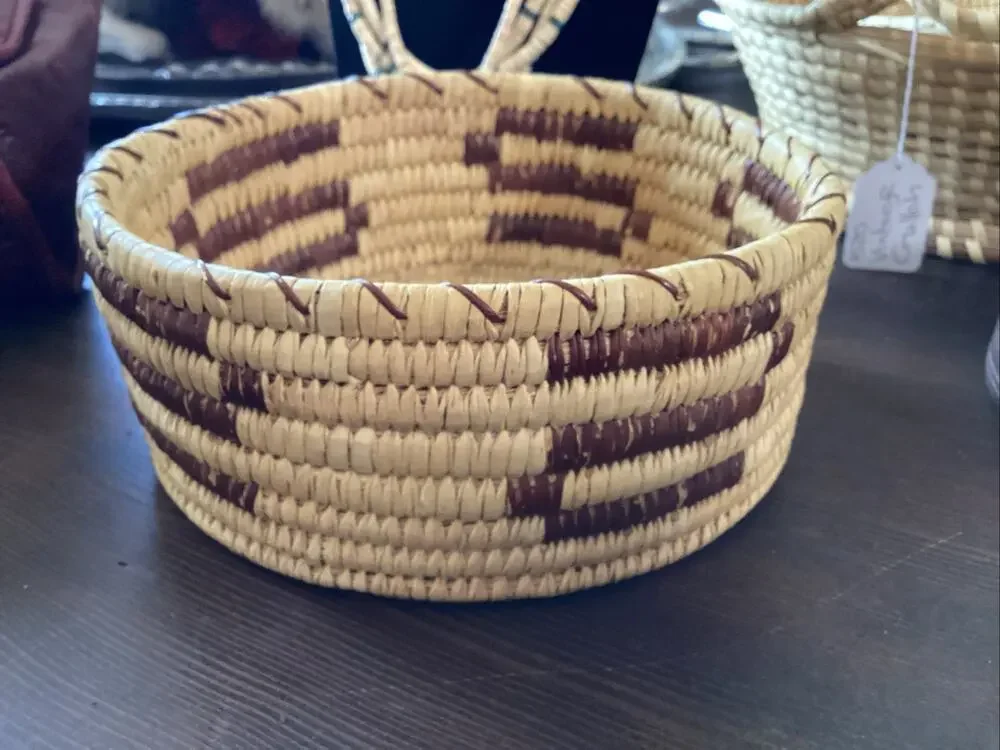 Vintage Tohono O'odham Papago Basket 7”x 3”